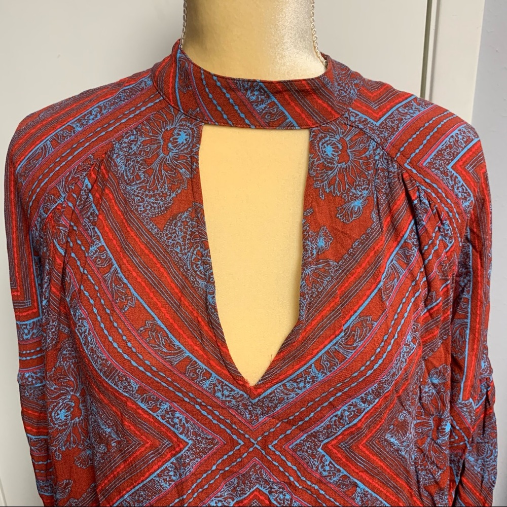 Free People Walking On a Dream Keyhole V-Cut-Out Choker Tunic